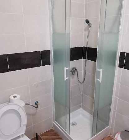 Hostal Gracia Torrejón de Ardoz Kültér fotó