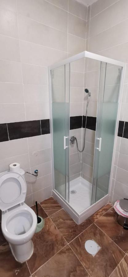 Hostal Gracia Torrejón de Ardoz Kültér fotó